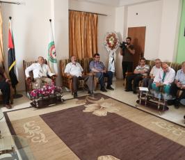 قيادة الفصائل بغزة تلتقى ادارة مجمع الشفاء الطبى للاطلاع على الأوضاع الصحية للمرضى ‫(38076930)‬ ‫‬