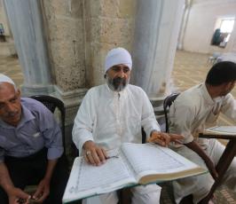 جلسات القرآن الكريم من المسجد العمرى الكبير بغزة ‫(30176662)‬ ‫‬