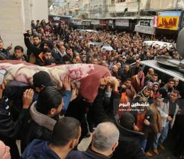 تشيع جثامين شهداء حريق النصيرات وسط حالة من الحزن (9).JPG