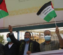 سلسلة بشرية بغزة تضامناً مع الاسير ماهر الاخرس (18).JPG