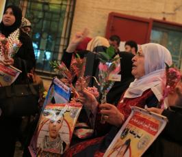 اعتصام اهالى الاسرى  ‫(42336773)‬ ‫‬.JPG