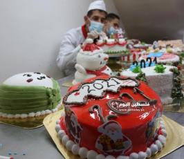 قوالب الجاتوهات مزينة بشعارات حول انتشار فيروس كورونا، وأخرى احتفاءً بالعام الجديد، (2).jpeg