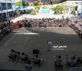 الباص الموسيقى ينظم يوم ترفيهى لطالبات مدرسة بيت حانون ‫(40108556)‬ ‫‬.JPG