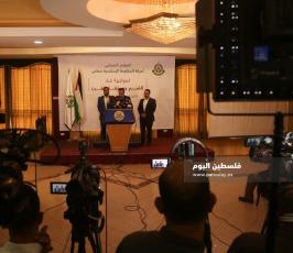 صلاح البردويل مؤتمر صحفي لحركة حماس (3).JPG