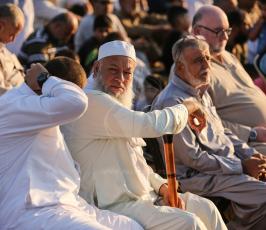  صلاة العيد في مخيم العودة شرق غزة ‫(41353759)‬ ‫‬.JPG