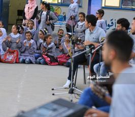 الباص الموسيقى ينظم يوم ترفيهى لطالبات مدرسة بيت حانون ‫(40108552)‬ ‫‬.JPG