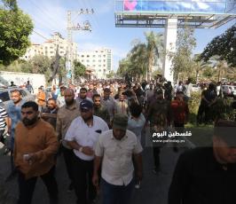 حشود جماهيرية بعزاء الدكتور رمضان (53).JPG