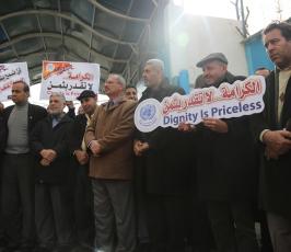 الاونروا وقفة للفصائل الفلسطينية امام مقر  ‫(42729988)‬ ‫‬.jpg