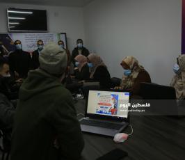 الرابطة الإسلامية تطلق الحملة الإلكترونية طالب مش دينار (3).JPG