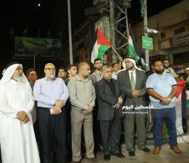 وقفة شعبية رفضاً للرشوة المالية ومخططات تصفية القضية الفلسطينية (8).JPG