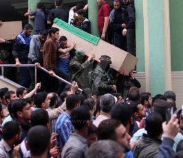 شهداء القسام الستة الذين ارتقوا في منطقة الزوايدة ‫(42467842)‬ ‫‬.jpg