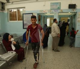مصابين مسيرة العودة داخل قسم قسم الأشعة ‫(42336777)‬ ‫‬.JPG