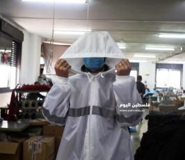  انتاج ملابس واقية للفيروسات (6).jpg