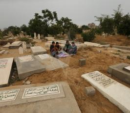 بيت عزاء الشهيد الطفل احمد ايوب ‫(43385363)‬ ‫‬.JPG