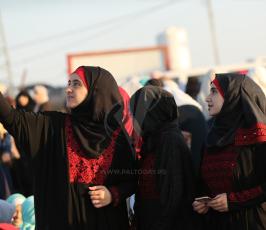  صلاة العيد في مخيم العودة شرق غزة ‫(41353760)‬ ‫‬.JPG