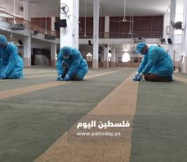 تعقيم المساجد خان يونس3.jpg