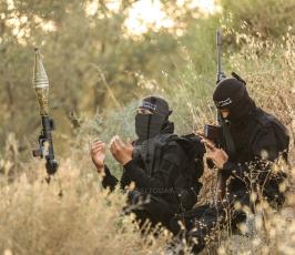 نقاط الرباط للمقاومين الفلسطينيين في شهر رمضان ‫(42533401)‬ ‫‬.JPG