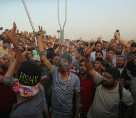 قادة الفصائل يشاركون المتظاهرين في مسيرة العودة ‫(41878061)‬ ‫‬.JPG