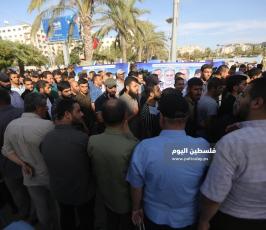 حشود جماهيرية بعزاء الدكتور رمضان (14).JPG