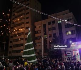 اضاءة شجرة الميلاد بغزة (4).JPG