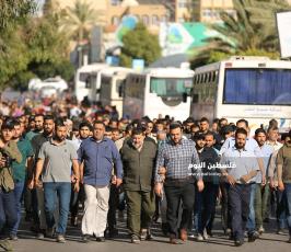 حشود جماهيرية بعزاء الدكتور رمضان (38).JPG