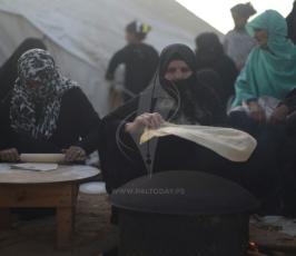 نساء فلسطينيات يُعددنَ خبز الصاج التراثي شرق خانيونس جنوب قطاع غزة ‫(42402305)‬ ‫‬.jpeg