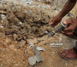 أضرار في مزرعة للبقر إثر القصف الصهيونى (19).JPG