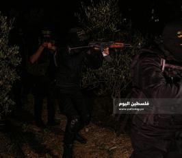 والدا  قائد اركان المقاومة فى فلسطين بهاء أبو العطا (2).JPG