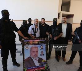 الجهاد الإسلامي وسرايا القدس تنظمان  زيارة لعوائل شهداء الشجاعية (17).JPG