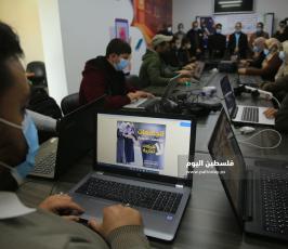 الرابطة الإسلامية تطلق الحملة الإلكترونية طالب مش دينار (7).JPG