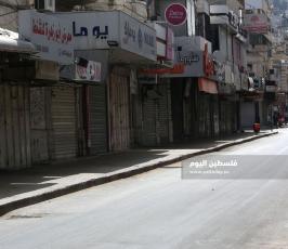 انتشار عناصر السلطة بعد اغلاق الضفة بسبب تفشي كورونا وعودة العالقين من الخارج (17).jpg