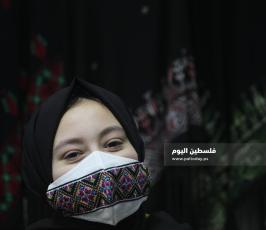 صناعة اقنعة (8).JPG