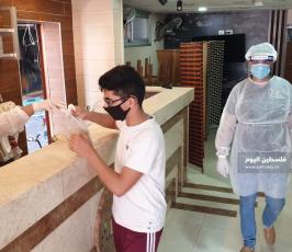لجنة الطوارئ بخانيونس تسمح للعيادات الخاصة والمطاعم الشعبية بالعمل (7).jpeg