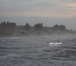 منخفض الجوي في ميناء غزة اليوم (1).JPG