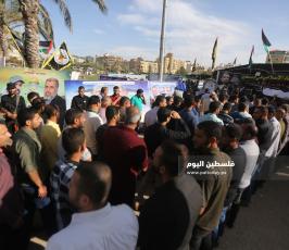 حشود جماهيرية بعزاء الدكتور رمضان (2).JPG
