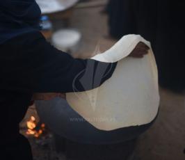 نساء فلسطينيات يُعددنَ خبز الصاج التراثي شرق خانيونس جنوب قطاع غزة ‫(1)‬.jpeg