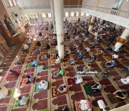 صلاة الجمعة 18.jpg