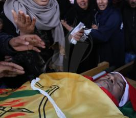 جثمان المزارع الشهيد محمد ابو جامع  ‫(42205702)‬ ‫‬.JPG