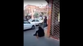 #شاهد: ماذا اكتشفوا بعد أن نزعوا اللباس عن متسولة