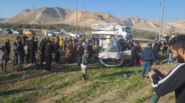 لحظة وقوع حادث التصادم قرب أريحا الذي أودى بحياة 7 فلسطينيين وإصابة 3 آخرين