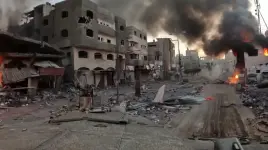 قصف مدفعي متواصل على مجمع الشفاء ونزوح جديد للأهلي من المنطقة