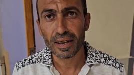 المواطن رائد المصري يرزق بطفلته الأولى بعد 22 عامًا والحرب تحرمه فرحته