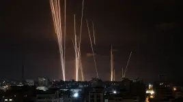 صواريخ حزب الله تصل وسط حيفا المحتلة