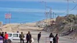 شاهد أقرب نقطة لعودة النازحين من شارع الرشيد إلى غزة وشمالها
