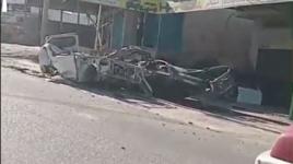 قوات الاحتلال تحطم مركبات أمام محل لبيع قطع السيارات جنوب الخليل