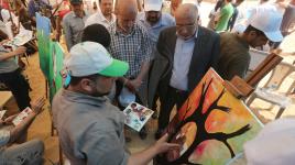 قادة من الجهاد يشاركون في جمعة عمال فلسطين خلال مسيرات العودة..