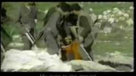 أناديكم .. أشد على أياديكم