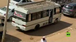 السودان.. خروج مظاهرات غاضبة رفضا للقاء البرهان مع نتنياهو