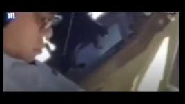 الطيار يغط في نوم عميق.. وزميله "يفضحه"..