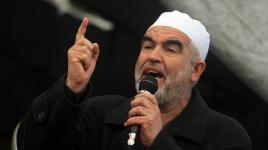 الشيخ رائد صلاح يتحدث عن لحظة الافراج عنه وكيفية وصوله الى مسجد حسن بيك في يافا